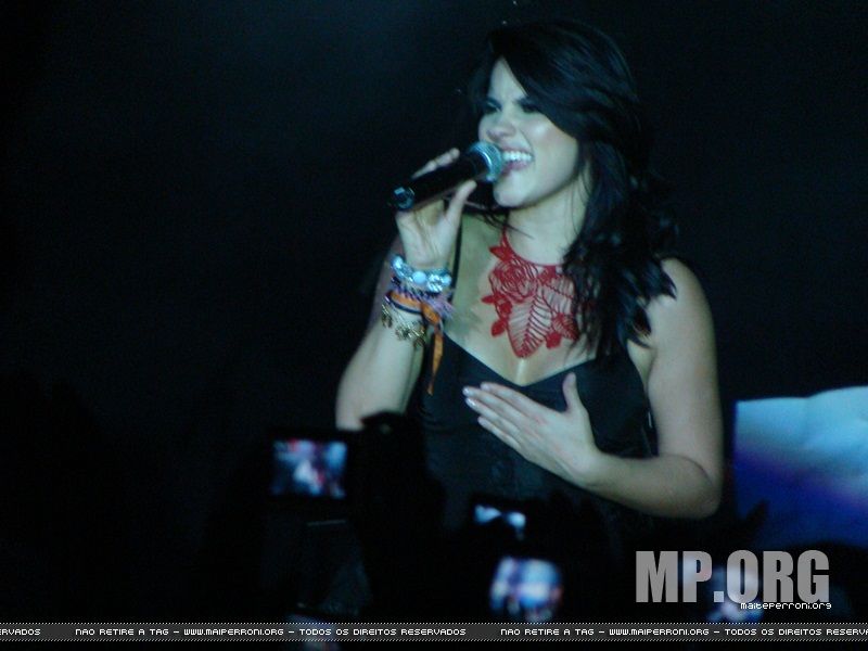 EDITADAMaite_Perroni_Brasil_Tour_2010___Michelle_Felippelli_2842129.JPG
