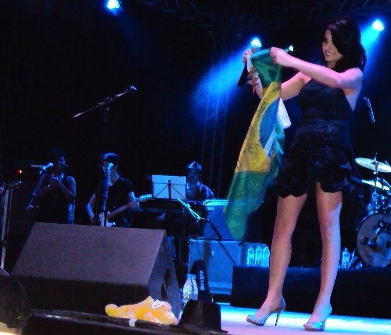 09.jpg