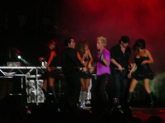006_28129~1.jpg