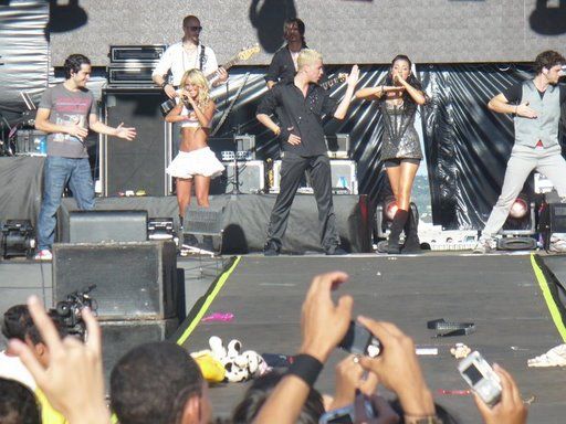 0690.jpg 0690.jpg