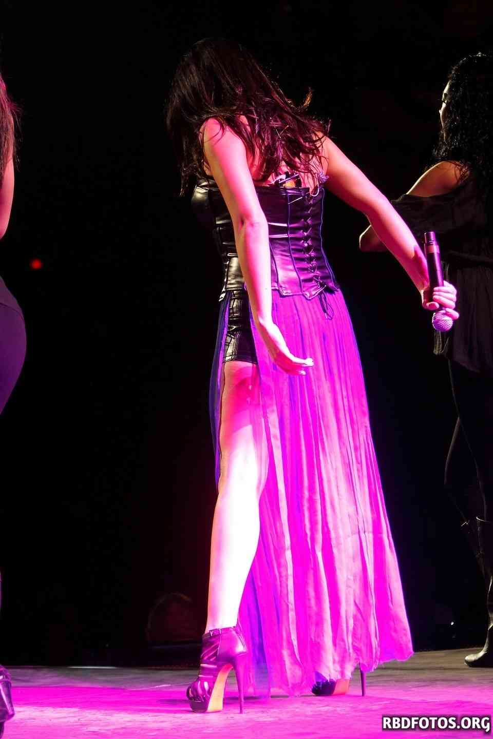 maite-perroni-festival-people-078.jpg maite-perroni-festival-people-078.jpg