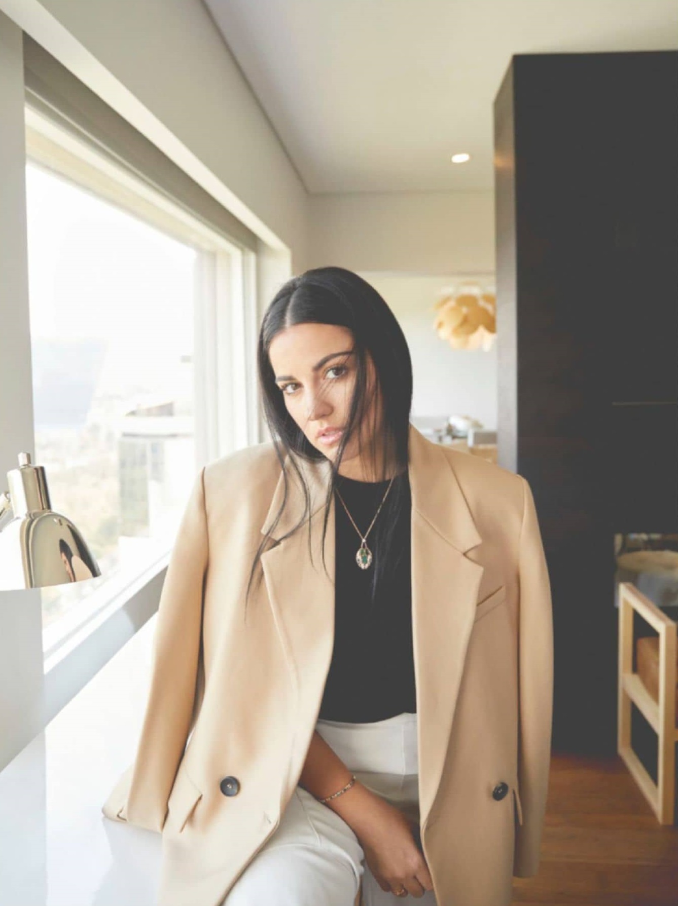 HQ
HQ