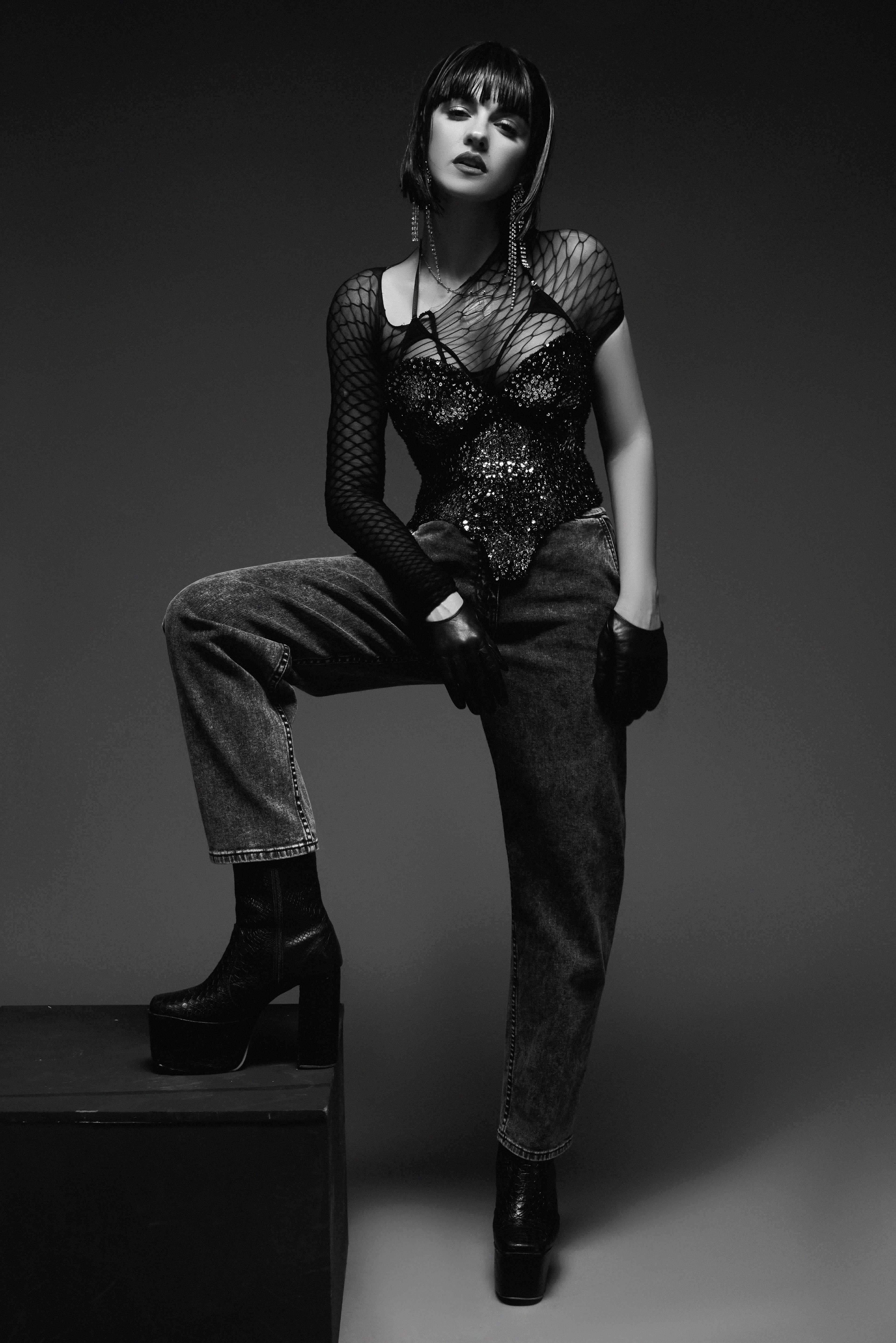 UHQ
UHQ
