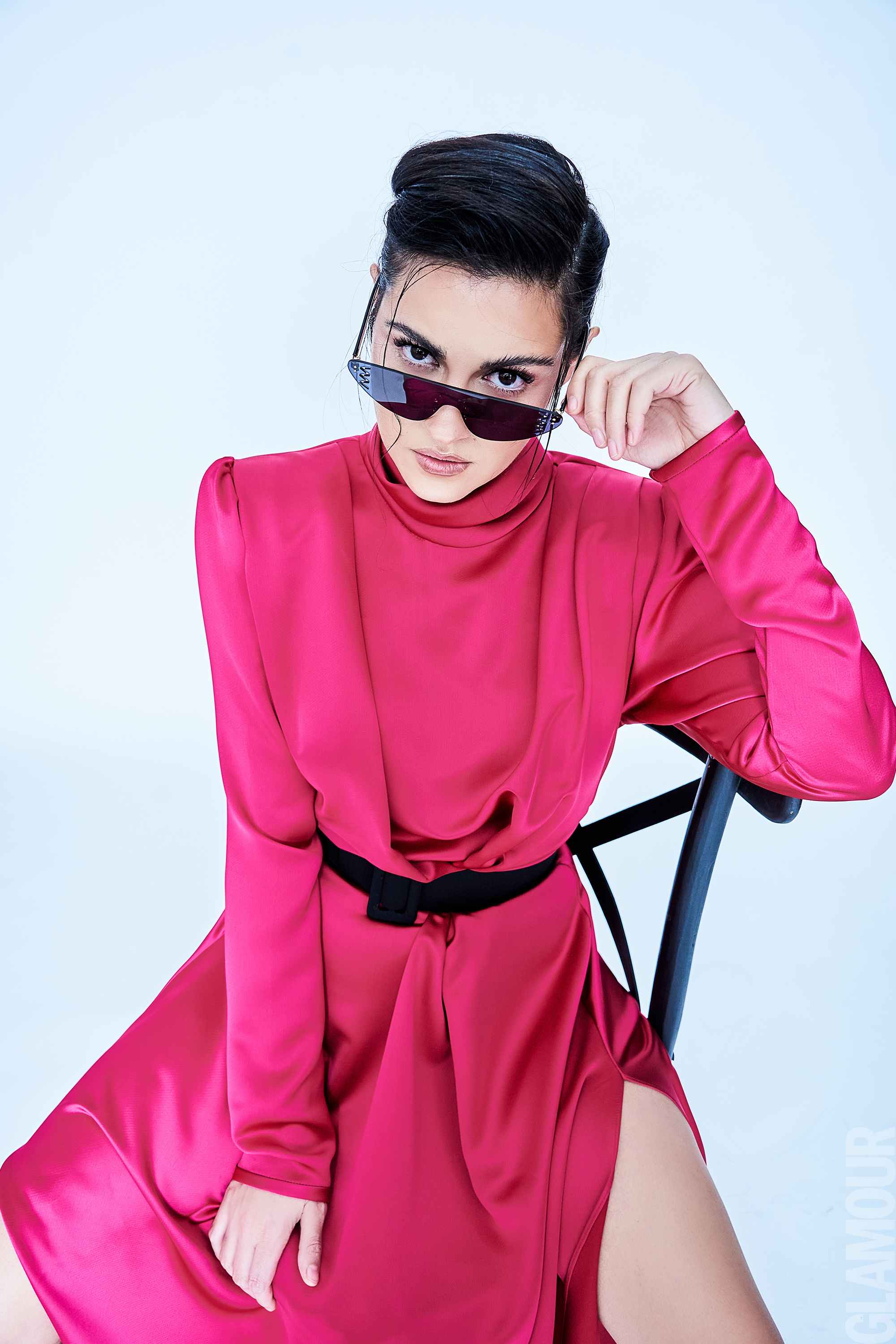HQ
