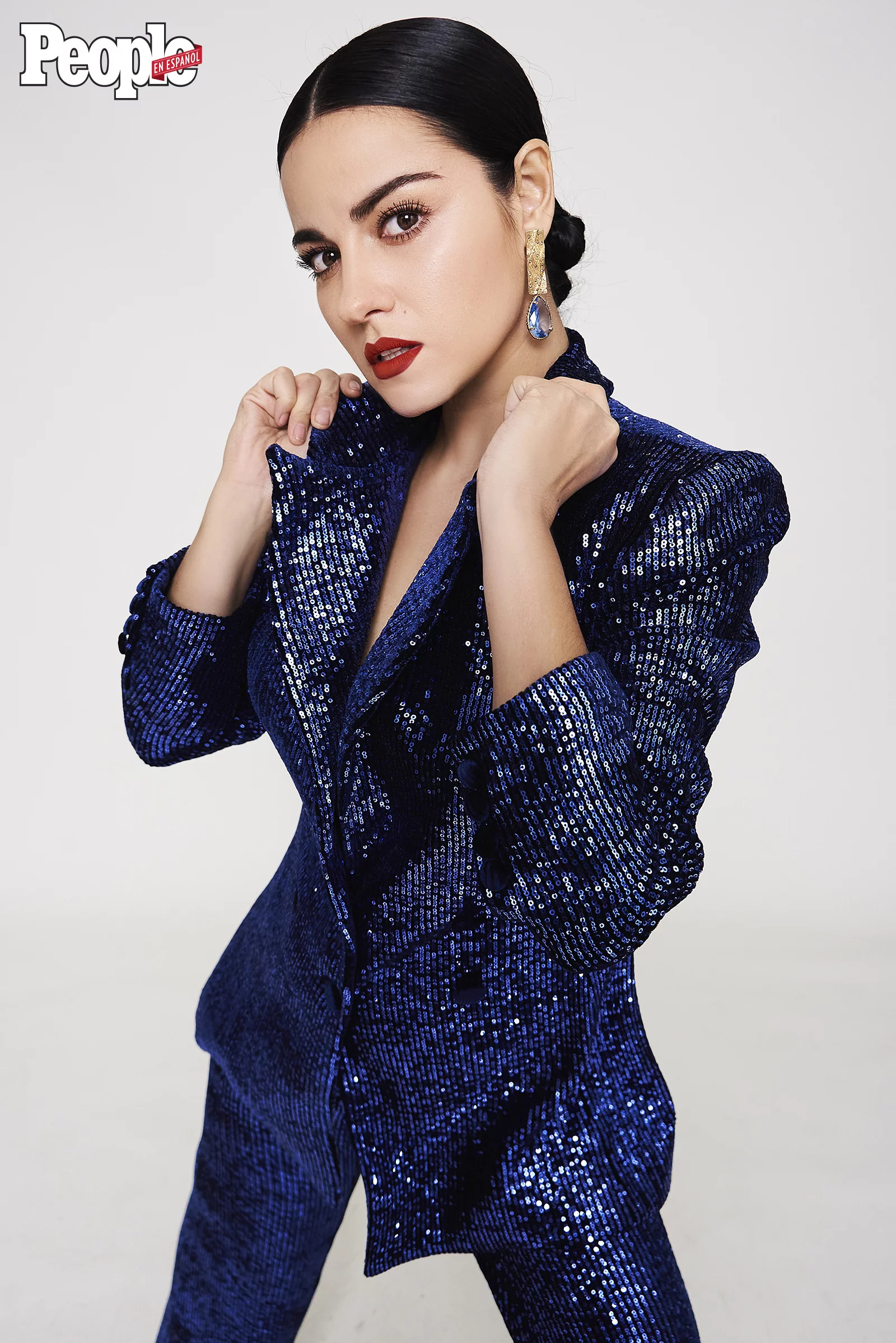 HQ
