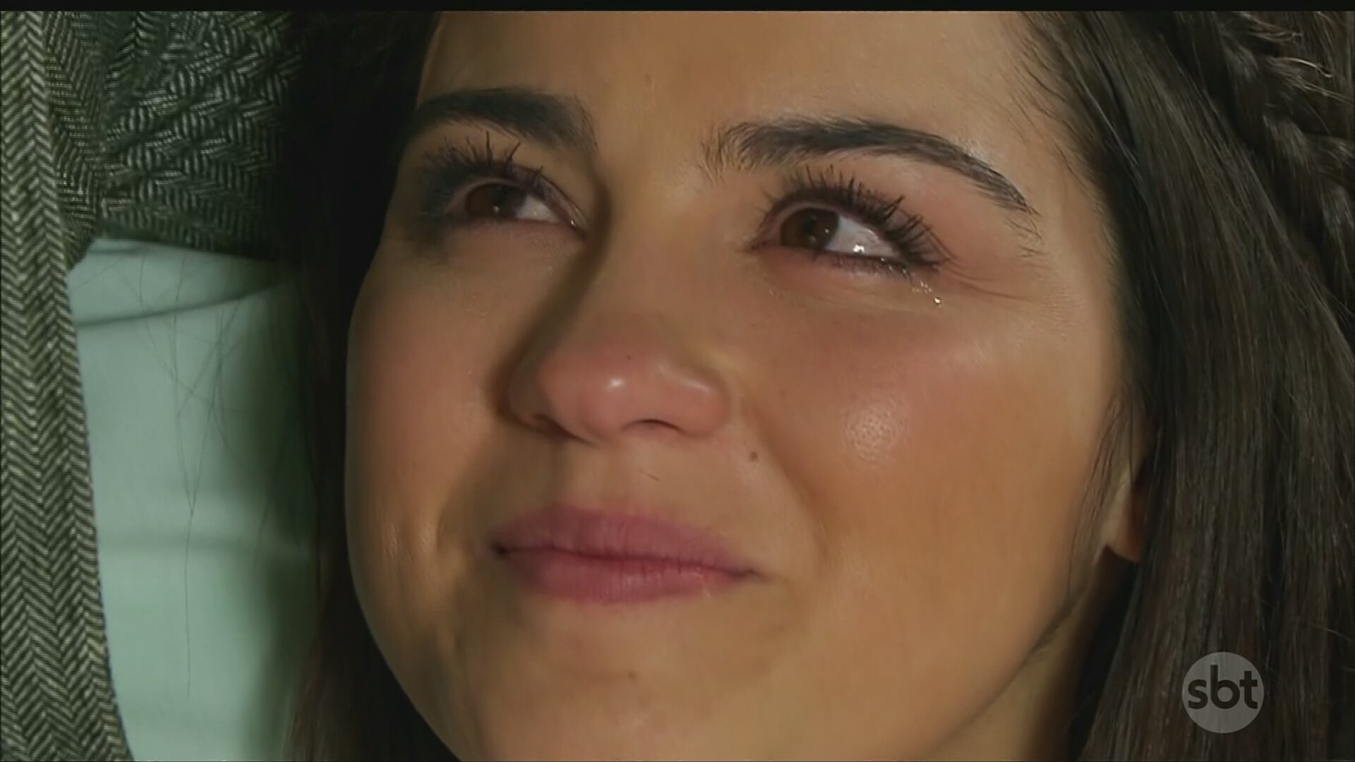 EvqcRy_XIAQmmFy.jpeg