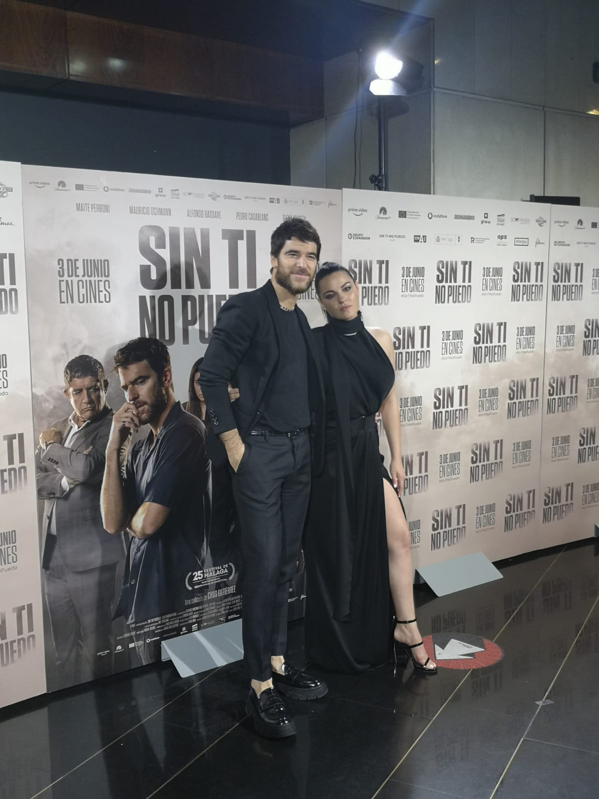 premiere-sin-ti-no-puedo-espanha-001.jpeg