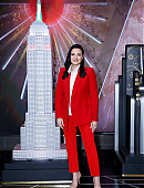 Maite-Perroni_-Visits_the_Empire_-State_Building_-_003.jpg