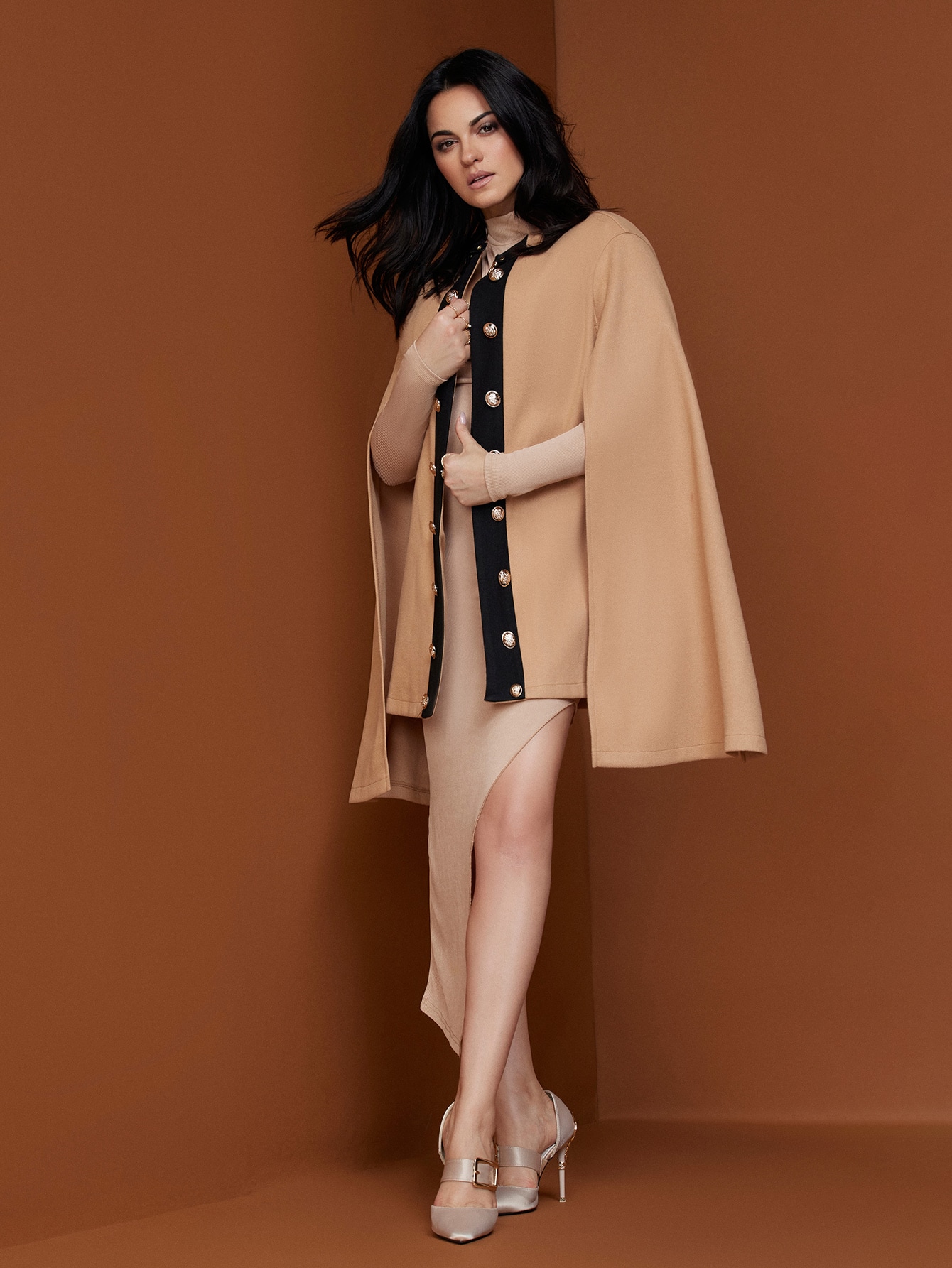 HQ
