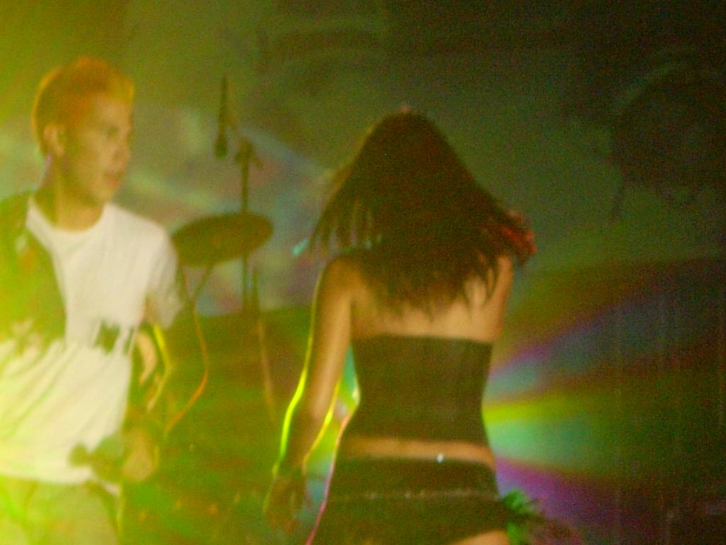 033.jpg