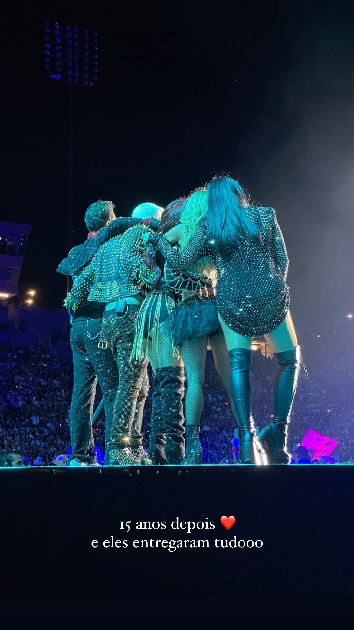 HQ
