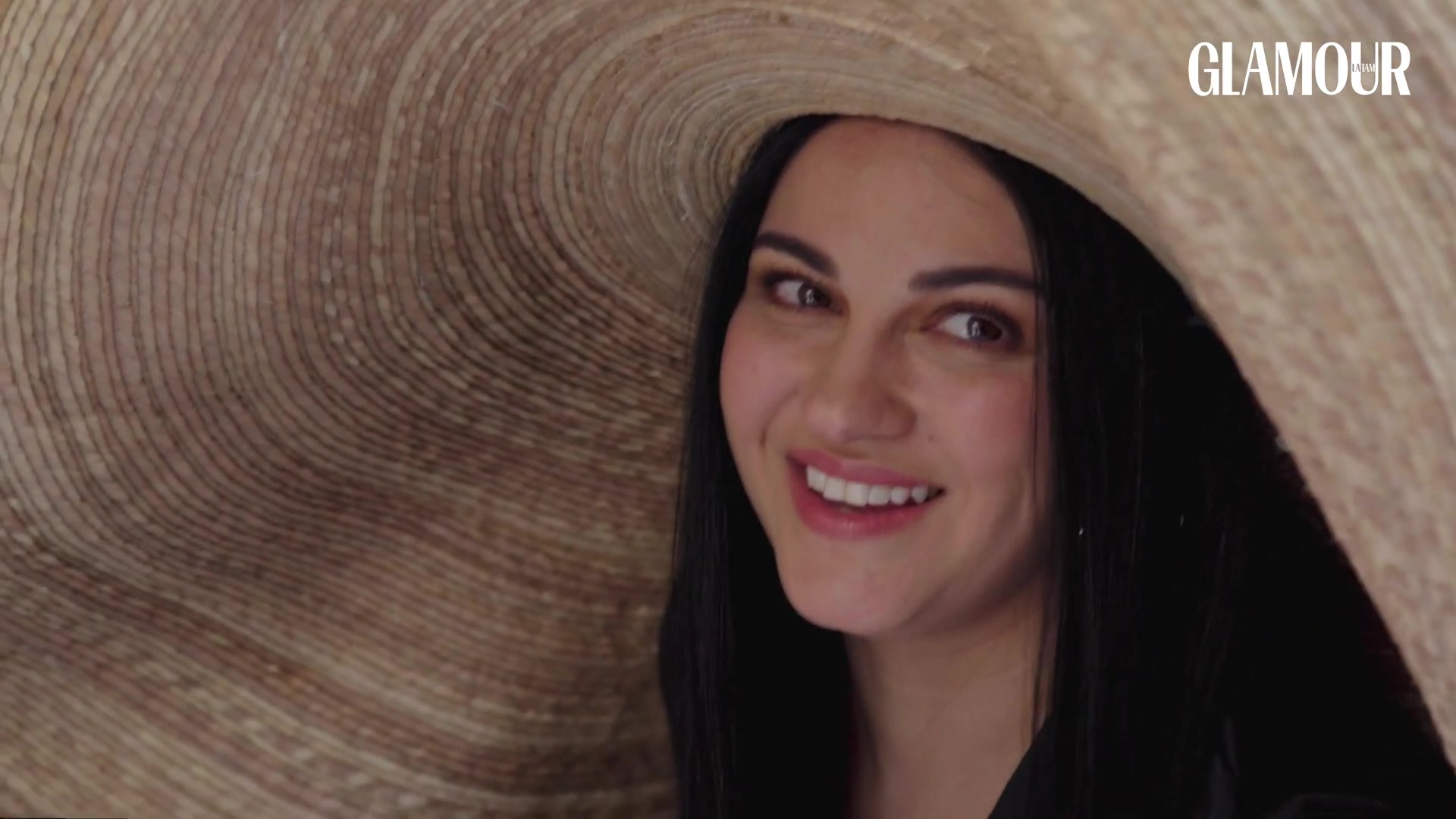 Maite_Perroni__si_tu_crees_en_ti_lo_puedes_lograr___Glamour_Mexico_1567.jpg