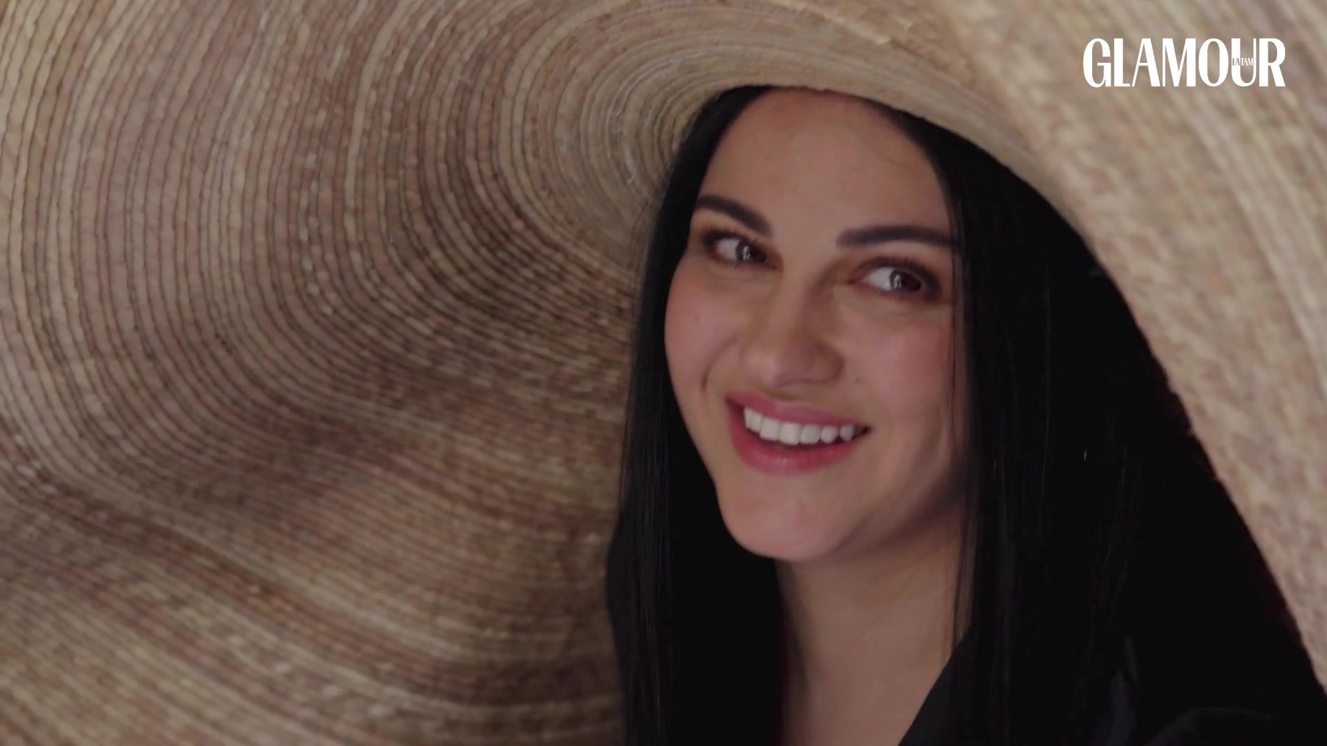 Maite_Perroni__si_tu_crees_en_ti_lo_puedes_lograr___Glamour_Mexico_1568.jpg