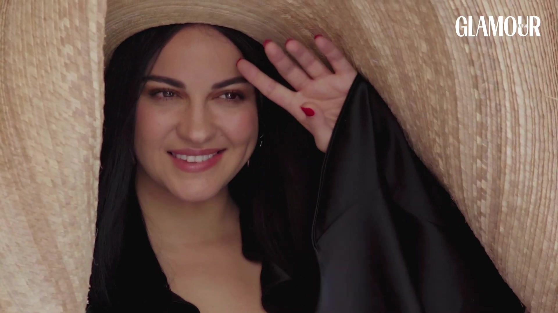 Maite_Perroni__si_tu_crees_en_ti_lo_puedes_lograr___Glamour_Mexico_3165.jpg