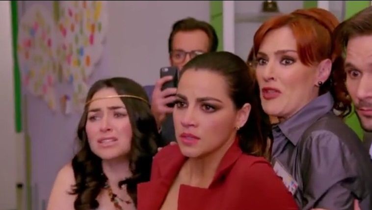 AMQLichita_289629~30.jpg