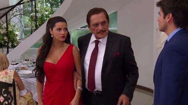 BrQcLeLIUAA4_ol.jpg