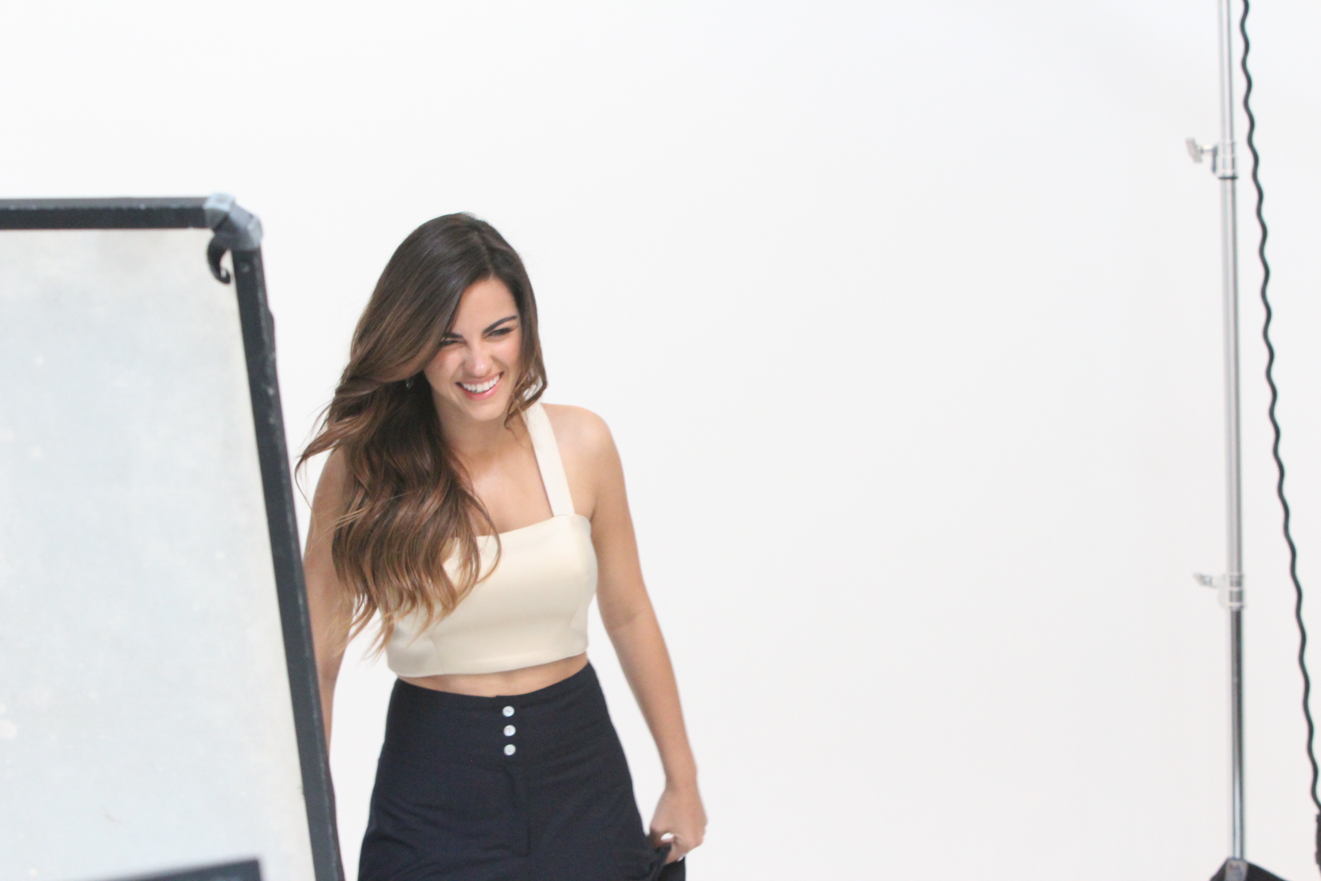 HQ
