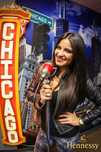 maite-perroni-conquista-chicago-14_409x611.jpg