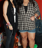 Maite_Perroni_BR_Tour_Meet_Santos_2010_206_-_original.jpg